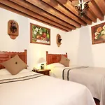 Hotel Meson Del Rosario