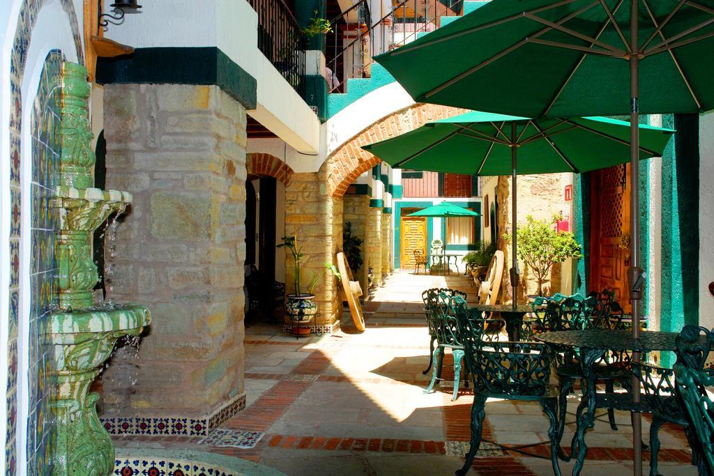 Hotel Meson Del Rosario 4*